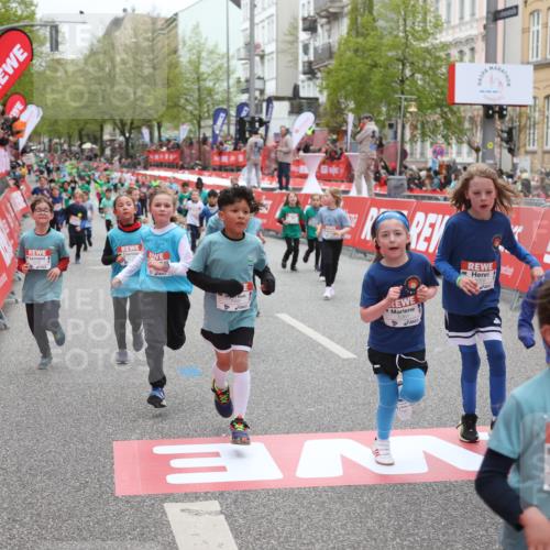25.04.2026 - Das Zehntel Strokosch-Dieckow http://msf.ph/oto/9631818 25.04.2026 11:03:05 Ziel 5076, 5123, 5220, 5313, 5314, 5321, 5359, 5361, 5462, 5465, 5663, 5717, 5723, 6223, 6405, 6827, 6846, 7428, 7434, 7485, 7488, 7524, 7536, 7642, 7776, 7997 meine-sportfotos.de