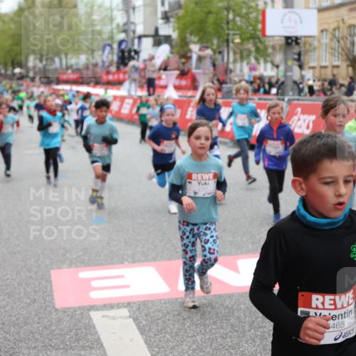 25.04.2026 - Das Zehntel Strokosch-Dieckow http://msf.ph/oto/9631822 25.04.2026 11:03:04 Ziel 5076, 5123, 5220, 5313, 5314, 5321, 5359, 5361, 5462, 5465, 5491, 5663, 5717, 5723, 6223, 6233, 6254, 6397, 6731, 6767, 6827, 6846, 7428, 7434, 7485, 7488, 7524, 7536, 7642, 7776, 7997 meine-sportfotos.de