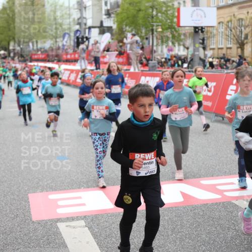 25.04.2026 - Das Zehntel Strokosch-Dieckow http://msf.ph/oto/9631828 25.04.2026 11:03:03 Ziel 5076, 5123, 5220, 5253, 5313, 5314, 5321, 5359, 5361, 5462, 5465, 5491, 5663, 5723, 6223, 6233, 6254, 6397, 6569, 6578, 6689, 6690, 6731, 6767, 6827, 6846, 7428, 7434, 7485, 7488, 7642, 7776, 7997 meine-sportfotos.de