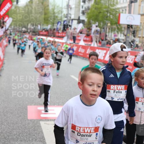 25.04.2026 - Das Zehntel Strokosch-Dieckow http://msf.ph/oto/9631843 25.04.2026 11:03:00 Ziel 5076, 5149, 5253, 5313, 5314, 5321, 5491, 6223, 6233, 6254, 6397, 6569, 6578, 6582, 6595, 6689, 6690, 6725, 6731, 6767, 6827, 6846, 6992, 7642, 7773, 7776, 7920, 7997 meine-sportfotos.de