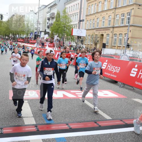 25.04.2026 - Das Zehntel Strokosch-Dieckow http://msf.ph/oto/9631849 25.04.2026 11:02:59 Ziel 5076, 5149, 5253, 5313, 5314, 5321, 5491, 6223, 6233, 6254, 6397, 6569, 6578, 6582, 6595, 6689, 6690, 6725, 6731, 6767, 6827, 6846, 6992, 7642, 7773, 7776, 7920, 7997 meine-sportfotos.de