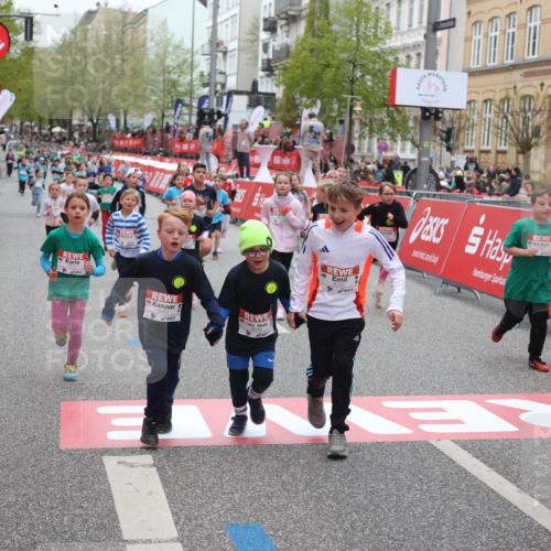 25.04.2026 - Das Zehntel Strokosch-Dieckow http://msf.ph/oto/9631867 25.04.2026 11:02:55 Ziel 5147, 5149, 5242, 5253, 5868, 6401, 6569, 6578, 6582, 6595, 6689, 6690, 6725, 6992, 7001, 7581, 7617, 7773, 7920, 7924, 7974 meine-sportfotos.de