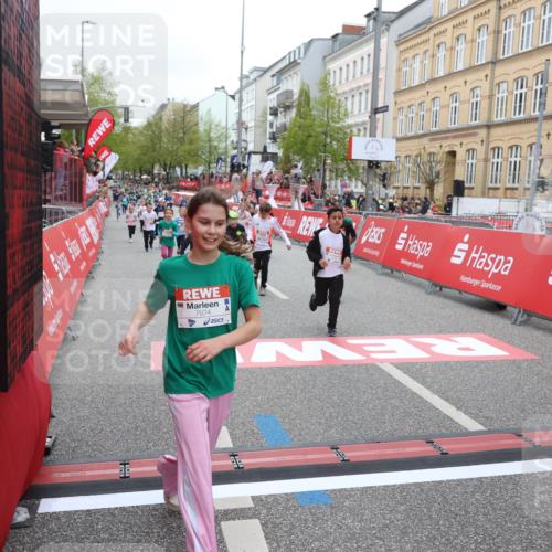 25.04.2026 - Das Zehntel Strokosch-Dieckow http://msf.ph/oto/9631871 25.04.2026 11:02:53 Ziel 5147, 5149, 5242, 5363, 5868, 6401, 6582, 6595, 6725, 7001, 7581, 7617, 7924, 7974 meine-sportfotos.de