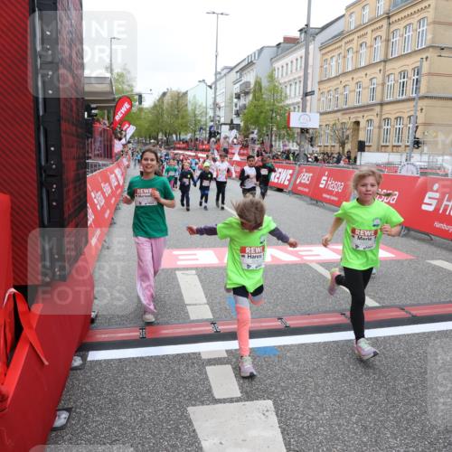 25.04.2026 - Das Zehntel Strokosch-Dieckow http://msf.ph/oto/9631873 25.04.2026 11:02:52 Ziel 5147, 5149, 5242, 5363, 5868, 5992, 6401, 6760, 7001, 7581, 7617, 7924, 7974 meine-sportfotos.de