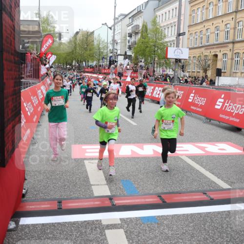 25.04.2026 - Das Zehntel Strokosch-Dieckow http://msf.ph/oto/9631874 25.04.2026 11:02:52 Ziel 5147, 5149, 5242, 5363, 5868, 5992, 6401, 6760, 7001, 7581, 7617, 7924, 7974 meine-sportfotos.de