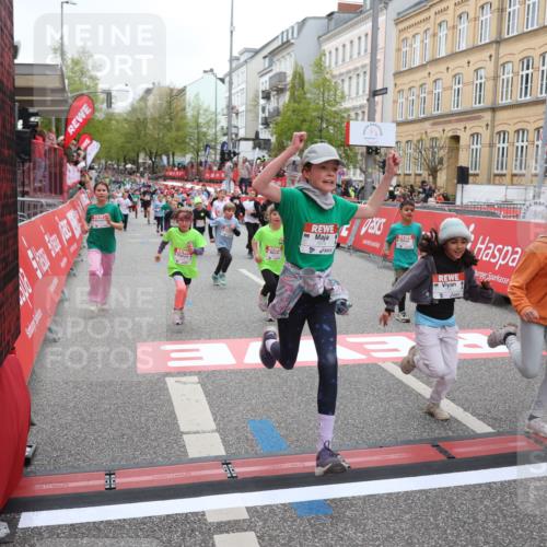 25.04.2026 - Das Zehntel Strokosch-Dieckow http://msf.ph/oto/9631881 25.04.2026 11:02:51 Ziel 5065, 5147, 5242, 5363, 5868, 5992, 6401, 6760, 7001, 7581, 7617, 7924, 7974 meine-sportfotos.de