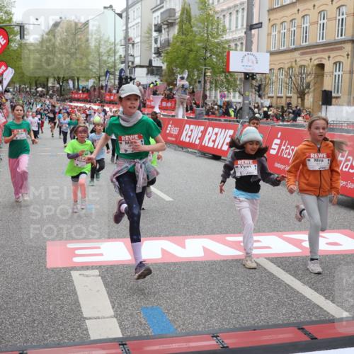 25.04.2026 - Das Zehntel Strokosch-Dieckow http://msf.ph/oto/9631883 25.04.2026 11:02:50 Ziel 5065, 5147, 5242, 5363, 5653, 5868, 5992, 6401, 6760, 7001, 7581, 7617, 7924, 7974 meine-sportfotos.de