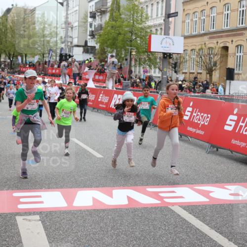25.04.2026 - Das Zehntel Strokosch-Dieckow http://msf.ph/oto/9631886 25.04.2026 11:02:50 Ziel 5065, 5147, 5242, 5363, 5653, 5868, 5992, 6401, 6760, 7001, 7581, 7617, 7924, 7974 meine-sportfotos.de