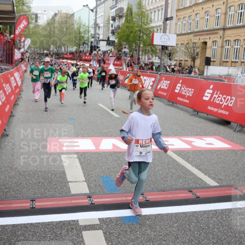 25.04.2026 - Das Zehntel Strokosch-Dieckow http://msf.ph/oto/9631888 25.04.2026 11:02:49 Ziel 5065, 5147, 5363, 5653, 5868, 5992, 6688, 6760, 7581, 7617, 7974 meine-sportfotos.de