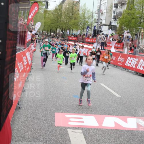 25.04.2026 - Das Zehntel Strokosch-Dieckow http://msf.ph/oto/9631891 25.04.2026 11:02:48 Ziel 5065, 5147, 5363, 5653, 5992, 6688, 6760, 7617, 7789, 7974 meine-sportfotos.de