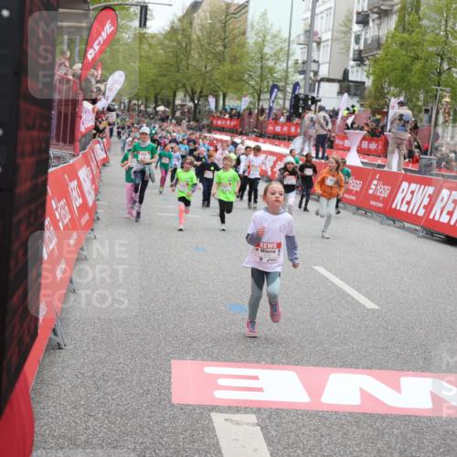 25.04.2026 - Das Zehntel Strokosch-Dieckow http://msf.ph/oto/9631892 25.04.2026 11:02:48 Ziel 5065, 5147, 5363, 5653, 5992, 6688, 6760, 7617, 7789, 7974 meine-sportfotos.de