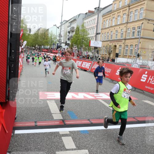 25.04.2026 - Das Zehntel Strokosch-Dieckow http://msf.ph/oto/9631898 25.04.2026 11:02:46 Ziel 5065, 5310, 5312, 5363, 5479, 5653, 5992, 6688, 6760, 7789 meine-sportfotos.de