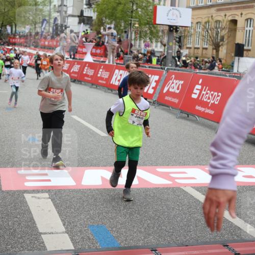 25.04.2026 - Das Zehntel Strokosch-Dieckow http://msf.ph/oto/9631902 25.04.2026 11:02:46 Ziel 5065, 5310, 5312, 5363, 5479, 5653, 5992, 6688, 6760, 7789 meine-sportfotos.de
