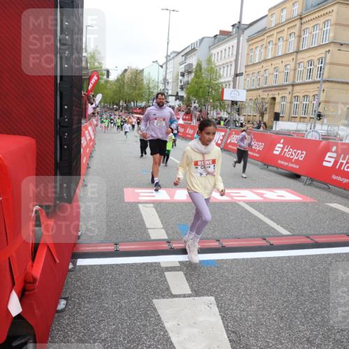 25.04.2026 - Das Zehntel Strokosch-Dieckow http://msf.ph/oto/9631913 25.04.2026 11:02:43 Ziel 5065, 5310, 5312, 5479, 5653, 5935, 6688, 7542, 7789 meine-sportfotos.de