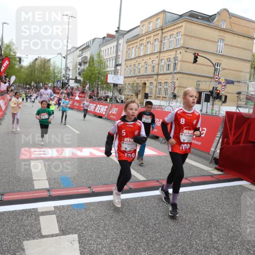 25.04.2026 - Das Zehntel Strokosch-Dieckow http://msf.ph/oto/9631924 25.04.2026 11:02:41 Ziel 5118, 5310, 5312, 5479, 5664, 5935, 5947, 6453, 6688, 7157, 7542, 7789 meine-sportfotos.de