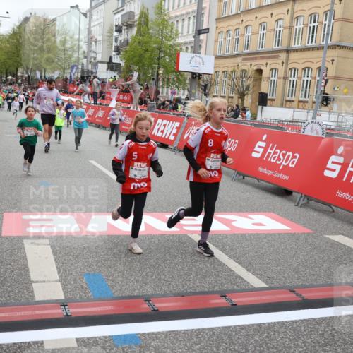 25.04.2026 - Das Zehntel Strokosch-Dieckow http://msf.ph/oto/9631930 25.04.2026 11:02:40 Ziel 5118, 5133, 5310, 5312, 5369, 5479, 5664, 5935, 5947, 6170, 6453, 7157, 7502, 7542, 7789 meine-sportfotos.de