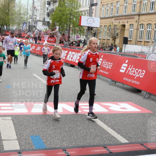 25.04.2026 - Das Zehntel Strokosch-Dieckow http://msf.ph/oto/9631932 25.04.2026 11:02:40 Ziel 5118, 5133, 5310, 5312, 5369, 5479, 5664, 5935, 5947, 6170, 6453, 7157, 7502, 7542, 7789 meine-sportfotos.de
