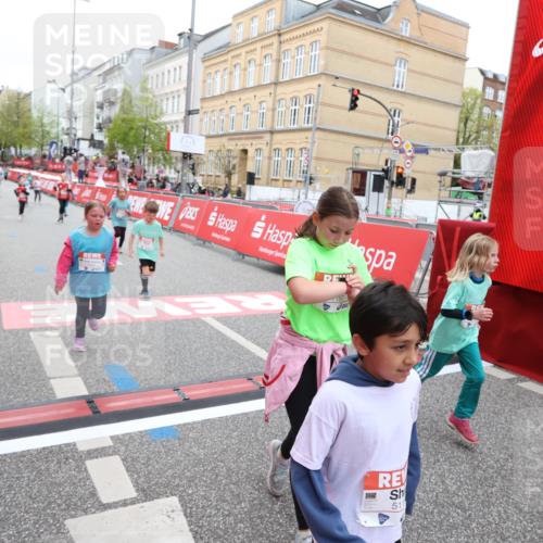 25.04.2026 - Das Zehntel Strokosch-Dieckow http://msf.ph/oto/9631951 25.04.2026 11:02:36 Ziel 5118, 5133, 5138, 5369, 5664, 5670, 5718, 5935, 5941, 5947, 6170, 6203, 6204, 6211, 6453, 6464, 6549, 6833, 7020, 7085, 7157, 7188, 7502, 7542, 7670 meine-sportfotos.de
