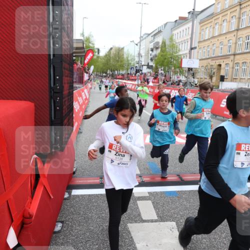 25.04.2026 - Das Zehntel Strokosch-Dieckow http://msf.ph/oto/9631967 25.04.2026 11:02:34 Ziel 5055, 5118, 5131, 5133, 5138, 5369, 5664, 5670, 5718, 5941, 5947, 6170, 6203, 6204, 6211, 6453, 6464, 6549, 6833, 7020, 7085, 7157, 7188, 7502, 7670 meine-sportfotos.de