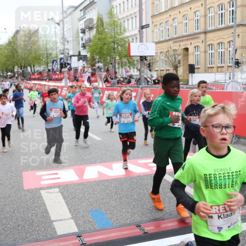 25.04.2026 - Das Zehntel Strokosch-Dieckow http://msf.ph/oto/9631982 25.04.2026 11:02:31 Ziel 5055, 5131, 5138, 5670, 5718, 5941, 6203, 6204, 6211, 6464, 6503, 6511, 6549, 6833, 7020, 7085, 7188, 7443, 7482, 7670, 7728 meine-sportfotos.de