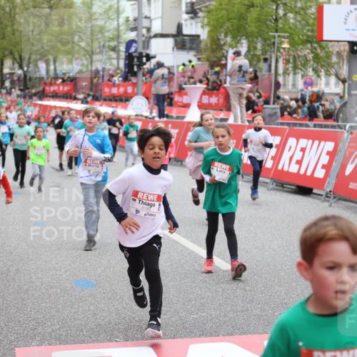 25.04.2026 - Das Zehntel Strokosch-Dieckow http://msf.ph/oto/9631998 25.04.2026 11:02:06 Ziel 5160, 5171, 5188, 5254, 5431, 5455, 5588, 5966, 6435, 6436, 6444, 6509, 6513, 6575, 7304, 7671 meine-sportfotos.de