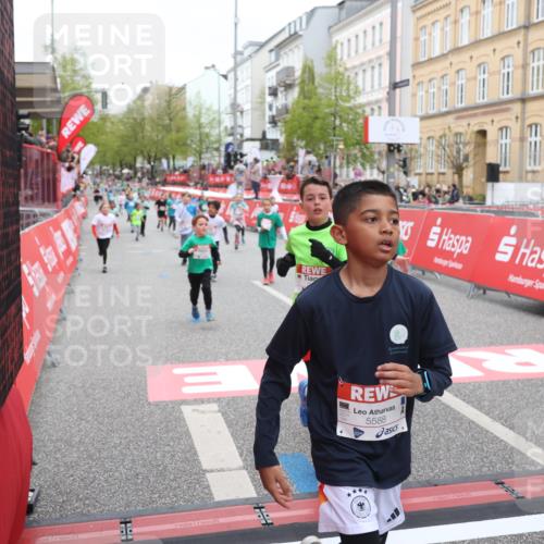 25.04.2026 - Das Zehntel Strokosch-Dieckow http://msf.ph/oto/9632010 25.04.2026 11:02:05 Ziel 5171, 5188, 5254, 5431, 5455, 5588, 5714, 5966, 6435, 6436, 6444, 6509, 6513, 7304, 7671, 7676 meine-sportfotos.de