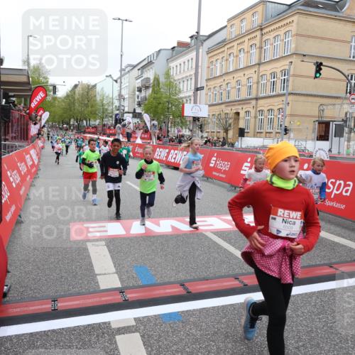 25.04.2026 - Das Zehntel Strokosch-Dieckow http://msf.ph/oto/9632026 25.04.2026 11:02:03 Ziel 5171, 5254, 5431, 5455, 5588, 5672, 5714, 5966, 6435, 6444, 6509, 6513, 7071, 7304, 7323, 7510, 7528, 7671, 7676, 7804 meine-sportfotos.de