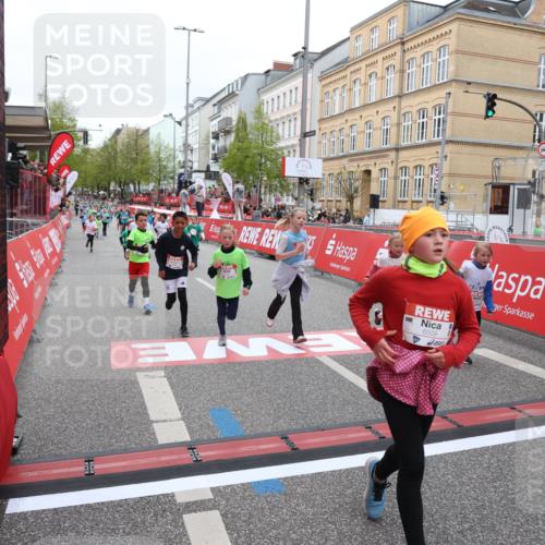 25.04.2026 - Das Zehntel Strokosch-Dieckow http://msf.ph/oto/9632027 25.04.2026 11:02:03 Ziel 5171, 5254, 5431, 5455, 5588, 5672, 5714, 5966, 6435, 6444, 6509, 6513, 7071, 7304, 7323, 7510, 7528, 7671, 7676, 7804 meine-sportfotos.de