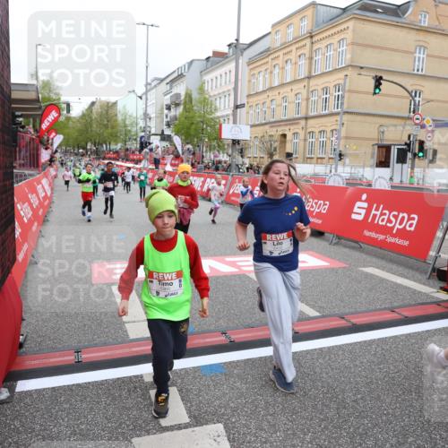 25.04.2026 - Das Zehntel Strokosch-Dieckow http://msf.ph/oto/9632041 25.04.2026 11:02:02 Ziel 5254, 5431, 5455, 5588, 5672, 5714, 5966, 6243, 6435, 6444, 6509, 6571, 6881, 7071, 7304, 7323, 7510, 7528, 7671, 7676, 7804 meine-sportfotos.de