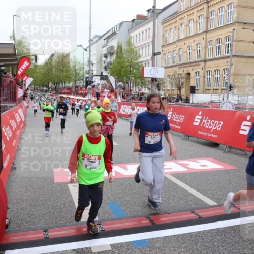 25.04.2026 - Das Zehntel Strokosch-Dieckow http://msf.ph/oto/9632044 25.04.2026 11:02:01 Ziel 5211, 5431, 5455, 5596, 5672, 5714, 5966, 6243, 6435, 6444, 6509, 6529, 6537, 6571, 6881, 7071, 7304, 7323, 7495, 7510, 7528, 7671, 7676, 7804 meine-sportfotos.de