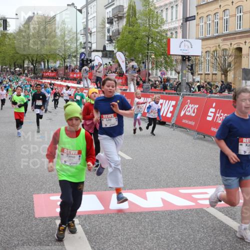 25.04.2026 - Das Zehntel Strokosch-Dieckow http://msf.ph/oto/9632049 25.04.2026 11:02:01 Ziel 5211, 5431, 5455, 5596, 5672, 5714, 5966, 6243, 6435, 6444, 6509, 6529, 6537, 6571, 6881, 7071, 7304, 7323, 7495, 7510, 7528, 7671, 7676, 7804 meine-sportfotos.de