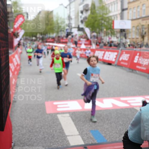 25.04.2026 - Das Zehntel Strokosch-Dieckow http://msf.ph/oto/9632058 25.04.2026 11:01:59 Ziel 5211, 5431, 5455, 5596, 5597, 5672, 5714, 5966, 6240, 6243, 6251, 6529, 6537, 6571, 6698, 6881, 7071, 7323, 7495, 7510, 7528, 7676, 7686, 7804 meine-sportfotos.de