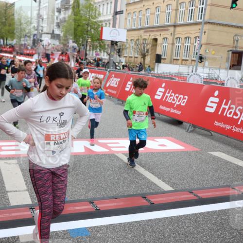 25.04.2026 - Das Zehntel Strokosch-Dieckow http://msf.ph/oto/9632106 25.04.2026 11:01:50 Ziel 5524, 5655, 5727, 6238, 6521, 6680, 6768, 6772, 6823, 6857, 7009, 7010, 7221, 7525, 7541, 7554, 7845, 7937 meine-sportfotos.de