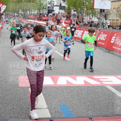 25.04.2026 - Das Zehntel Strokosch-Dieckow http://msf.ph/oto/9632112 25.04.2026 11:01:49 Ziel 5524, 5655, 5727, 6245, 6521, 6768, 6772, 6823, 6857, 6969, 6991, 7003, 7010, 7221, 7525, 7541, 7554, 7937 meine-sportfotos.de