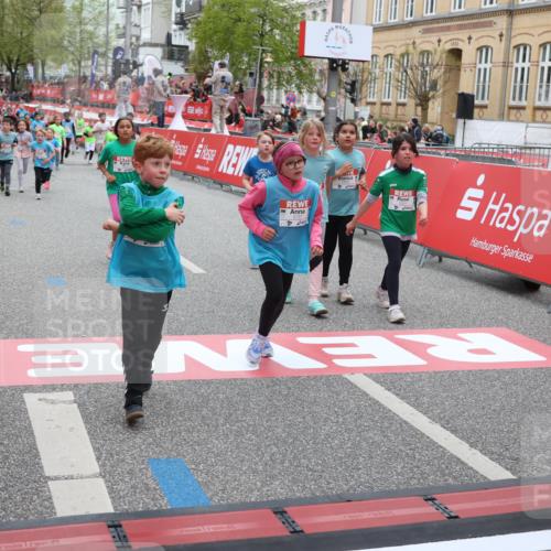 25.04.2026 - Das Zehntel Strokosch-Dieckow http://msf.ph/oto/9632136 25.04.2026 11:01:46 Ziel 5170, 5524, 5655, 5679, 5727, 5994, 6245, 6437, 6857, 6968, 6969, 6991, 7003, 7221, 7422, 7478, 7525, 7541, 7937 meine-sportfotos.de