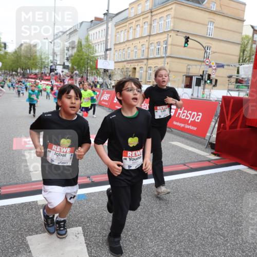 25.04.2026 - Das Zehntel Strokosch-Dieckow http://msf.ph/oto/9632143 25.04.2026 11:01:44 Ziel 5070, 5170, 5474, 5655, 5679, 5727, 5994, 6188, 6245, 6437, 6968, 6969, 6991, 7003, 7220, 7221, 7422, 7478, 7525 meine-sportfotos.de