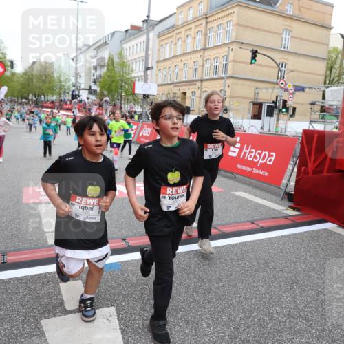 25.04.2026 - Das Zehntel Strokosch-Dieckow http://msf.ph/oto/9632144 25.04.2026 11:01:44 Ziel 5070, 5170, 5474, 5655, 5679, 5727, 5994, 6188, 6245, 6437, 6968, 6969, 6991, 7003, 7220, 7221, 7422, 7478, 7525 meine-sportfotos.de