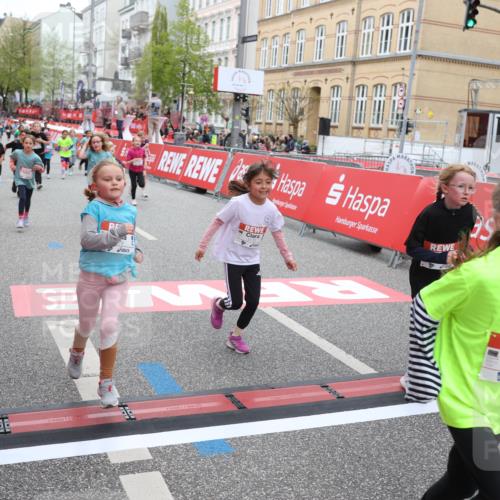 25.04.2026 - Das Zehntel Strokosch-Dieckow http://msf.ph/oto/9632178 25.04.2026 11:01:40 Ziel 3970, 5070, 5170, 5196, 5203, 5265, 5285, 5474, 5679, 5961, 5994, 6188, 6283, 6371, 6379, 6437, 6446, 6455, 6968, 7046, 7056, 7118, 7220, 7422, 7423, 7478 meine-sportfotos.de