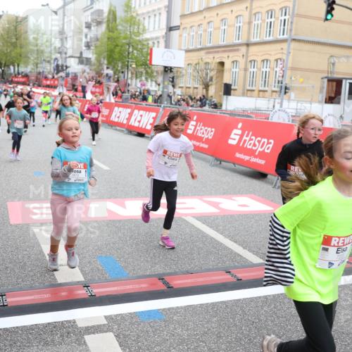 25.04.2026 - Das Zehntel Strokosch-Dieckow http://msf.ph/oto/9632179 25.04.2026 11:01:40 Ziel 3970, 5070, 5170, 5196, 5203, 5265, 5285, 5474, 5679, 5961, 5994, 6188, 6283, 6371, 6379, 6437, 6446, 6455, 6968, 7046, 7056, 7118, 7220, 7422, 7423, 7478 meine-sportfotos.de