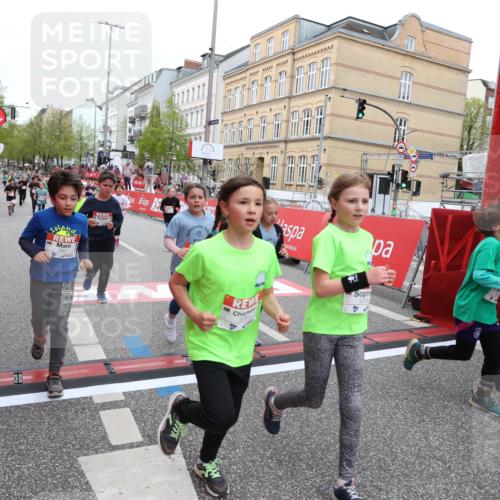 25.04.2026 - Das Zehntel Strokosch-Dieckow http://msf.ph/oto/9632198 25.04.2026 11:01:37 Ziel 3970, 5070, 5196, 5203, 5265, 5285, 5474, 5961, 6188, 6283, 6371, 6379, 6446, 6455, 6456, 6470, 6854, 6855, 7046, 7056, 7118, 7220, 7423, 7439, 8072 meine-sportfotos.de