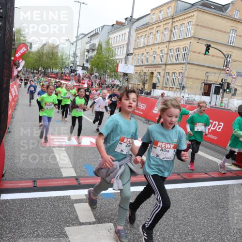 25.04.2026 - Das Zehntel Strokosch-Dieckow http://msf.ph/oto/9632228 25.04.2026 11:01:34 Ziel 3970, 5196, 5203, 5265, 5285, 5748, 5946, 6283, 6456, 6470, 6474, 6854, 6855, 6931, 7046, 7056, 7082, 7118, 7327, 7439, 8072 meine-sportfotos.de