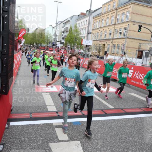 25.04.2026 - Das Zehntel Strokosch-Dieckow http://msf.ph/oto/9632231 25.04.2026 11:01:33 Ziel 5196, 5203, 5748, 5946, 6283, 6456, 6470, 6474, 6854, 6855, 6931, 7046, 7056, 7082, 7118, 7327, 7439, 7494, 8072 meine-sportfotos.de