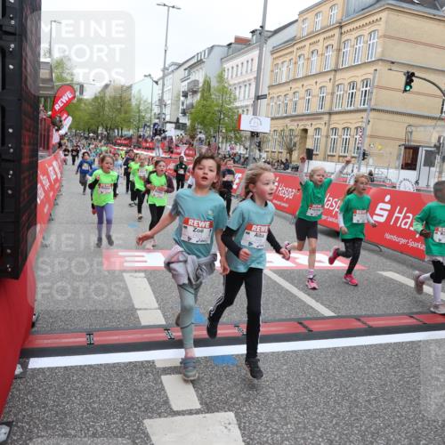 25.04.2026 - Das Zehntel Strokosch-Dieckow http://msf.ph/oto/9632232 25.04.2026 11:01:33 Ziel 5196, 5203, 5748, 5946, 6283, 6456, 6470, 6474, 6854, 6855, 6931, 7046, 7056, 7082, 7118, 7327, 7439, 7494, 8072 meine-sportfotos.de