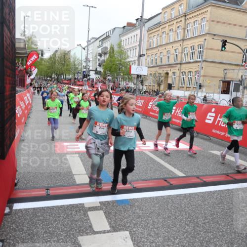 25.04.2026 - Das Zehntel Strokosch-Dieckow http://msf.ph/oto/9632234 25.04.2026 11:01:33 Ziel 5196, 5203, 5748, 5946, 6283, 6456, 6470, 6474, 6854, 6855, 6931, 7046, 7056, 7082, 7118, 7327, 7439, 7494, 8072 meine-sportfotos.de