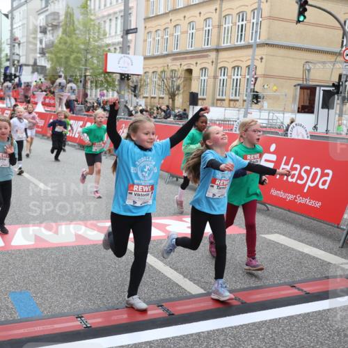 25.04.2026 - Das Zehntel Strokosch-Dieckow http://msf.ph/oto/9632245 25.04.2026 11:01:32 Ziel 5203, 5748, 5946, 6456, 6470, 6474, 6854, 6855, 6931, 7046, 7056, 7082, 7327, 7439, 7494, 7586, 7627, 8072 meine-sportfotos.de
