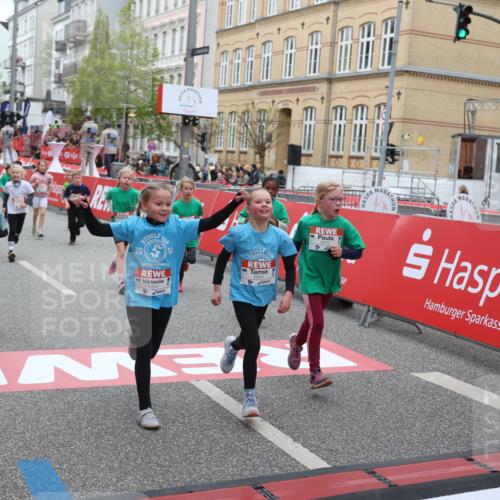 25.04.2026 - Das Zehntel Strokosch-Dieckow http://msf.ph/oto/9632247 25.04.2026 11:01:32 Ziel 5203, 5748, 5946, 6456, 6470, 6474, 6854, 6855, 6931, 7046, 7056, 7082, 7327, 7439, 7494, 7586, 7627, 8072 meine-sportfotos.de