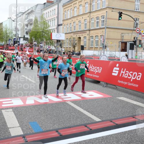 25.04.2026 - Das Zehntel Strokosch-Dieckow http://msf.ph/oto/9632252 25.04.2026 11:01:31 Ziel 5748, 5946, 6456, 6470, 6474, 6854, 6855, 6931, 7082, 7195, 7327, 7439, 7494, 7586, 7627, 8072 meine-sportfotos.de