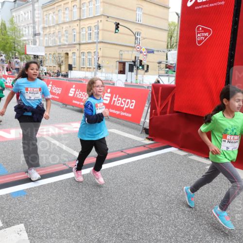 25.04.2026 - Das Zehntel Strokosch-Dieckow http://msf.ph/oto/9632261 25.04.2026 11:01:29 Ziel 5516, 5720, 5748, 5946, 5984, 6474, 6660, 6700, 6814, 6838, 6931, 7082, 7195, 7327, 7494, 7586, 7627 meine-sportfotos.de