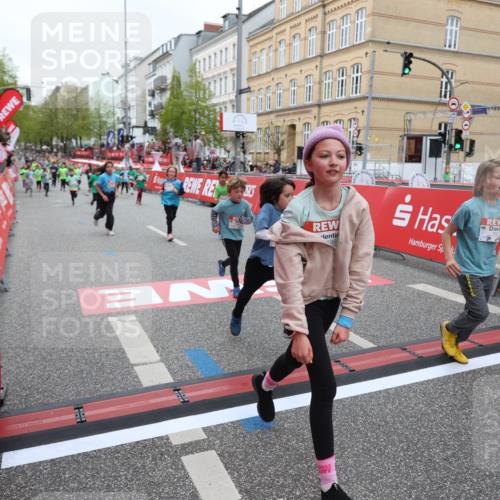 25.04.2026 - Das Zehntel Strokosch-Dieckow http://msf.ph/oto/9632275 25.04.2026 11:01:26 Ziel 5247, 5256, 5516, 5720, 5748, 5889, 5984, 6375, 6376, 6660, 6695, 6700, 6814, 6815, 6838, 7195, 7327, 7494, 7586, 7627, 7797, 8031 meine-sportfotos.de