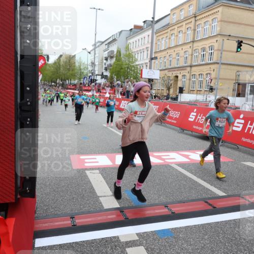 25.04.2026 - Das Zehntel Strokosch-Dieckow http://msf.ph/oto/9632281 25.04.2026 11:01:26 Ziel 5247, 5256, 5516, 5720, 5748, 5889, 5984, 6375, 6376, 6660, 6695, 6700, 6814, 6815, 6838, 7195, 7327, 7494, 7586, 7627, 7797, 8031 meine-sportfotos.de
